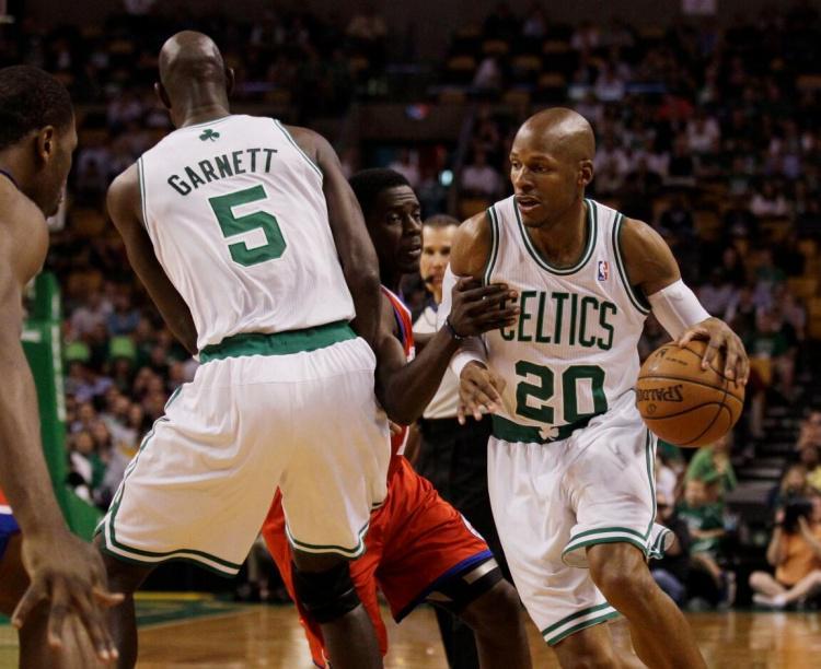 雷-阿伦：来凯尔特人我需要适应 原本出手17次变成出手9次