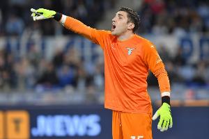 九游官方-拉齐奥门将：次回合的比赛一切皆有可能，现在要专注周末罗马德比