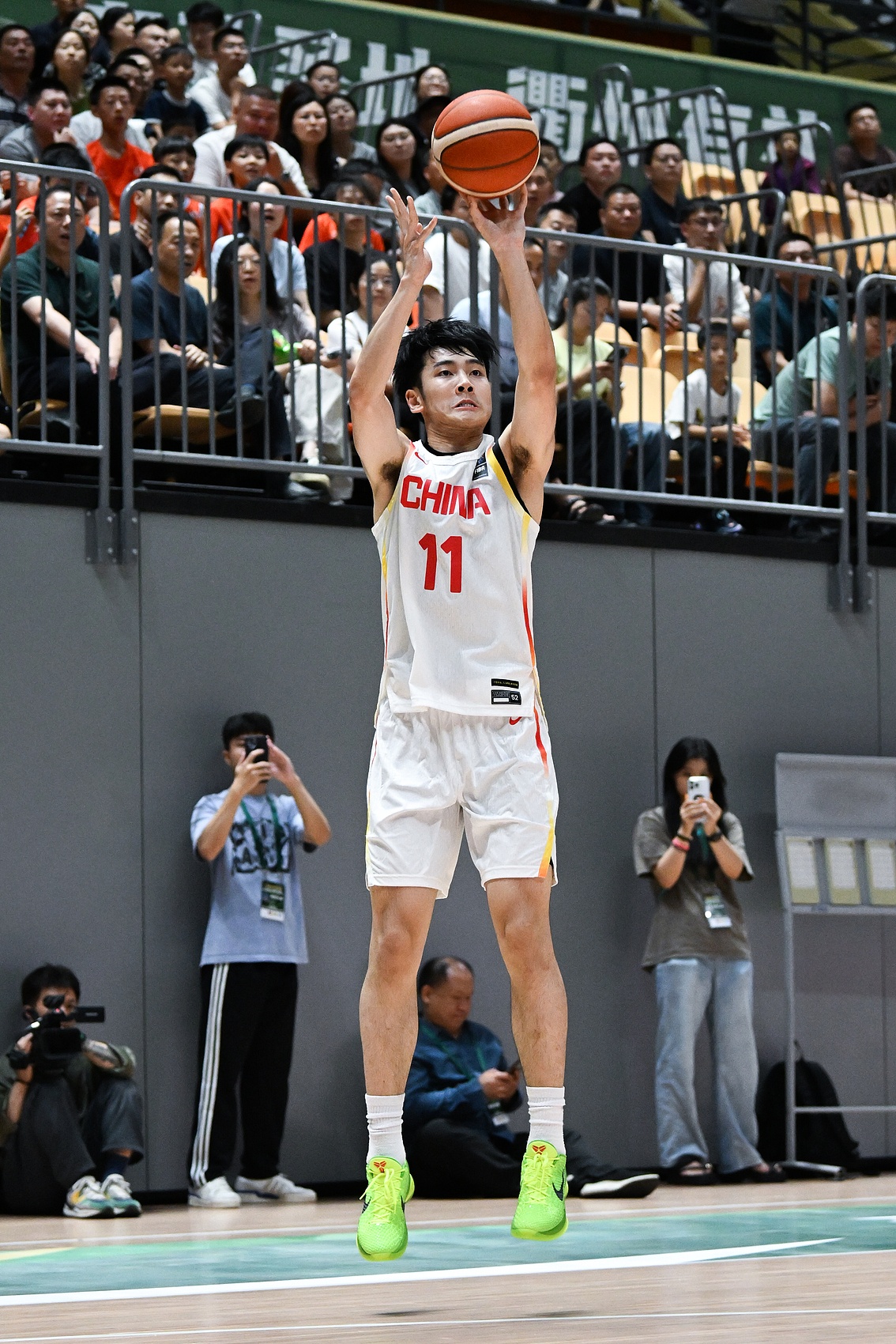 稳定出色发挥！张博源17中8砍下全场最高22分外加8板1助