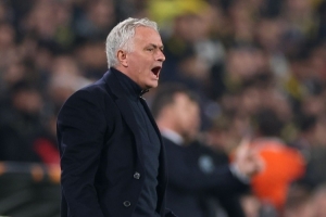 九游平台-穆帅：我拿过两次欧冠冠军，但这不会给我们的对手带来任何压力