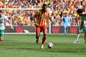 九游官方-瓜罗:迪乌夫明天或周六抵达米兰城,他在国米年薪200万欧